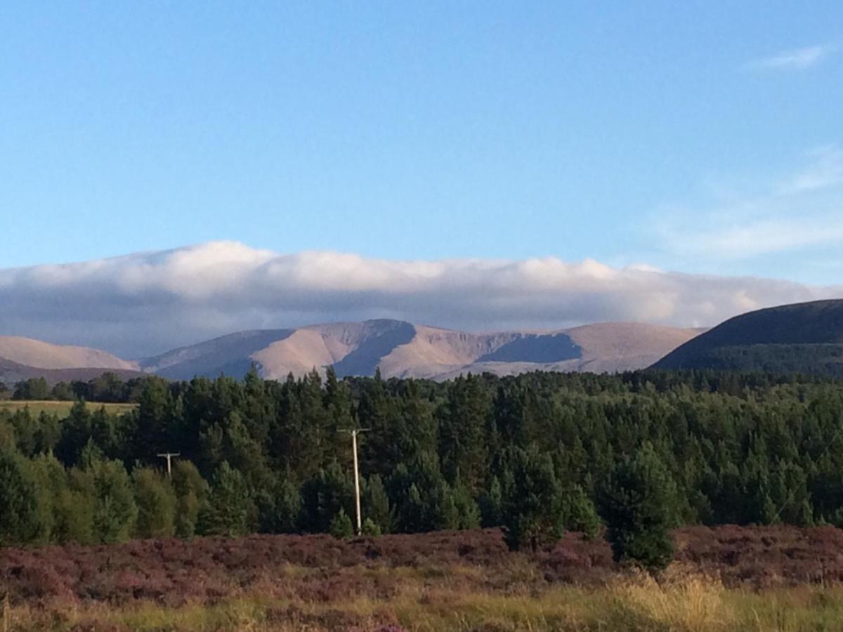 Cragganmore Lodge Aviemore Esterno foto